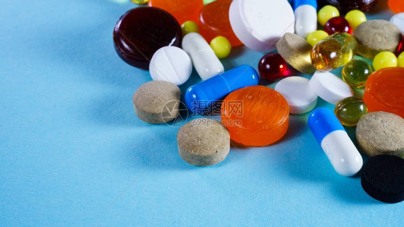 制药设备定制材质要求：如何确保生产安全与合规**